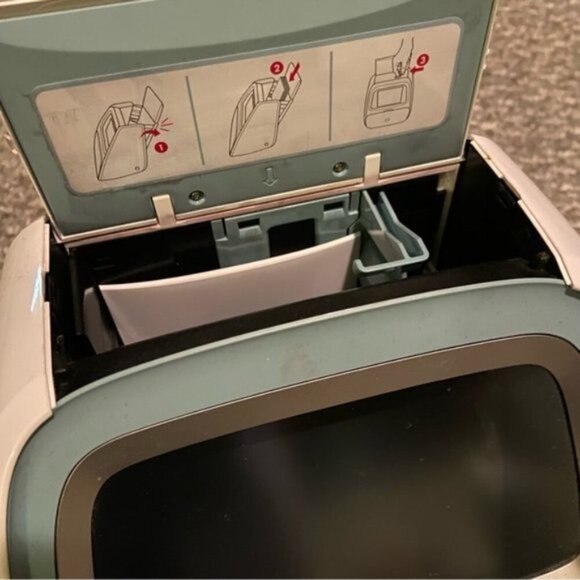 HP vintage photo printer and extra photo paper - Picture 2 of 6